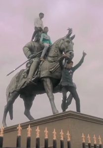 महाराणा प्रताप स्मारक पर प्रताप प्रतिमा का अपमान – वीडियो वायरल